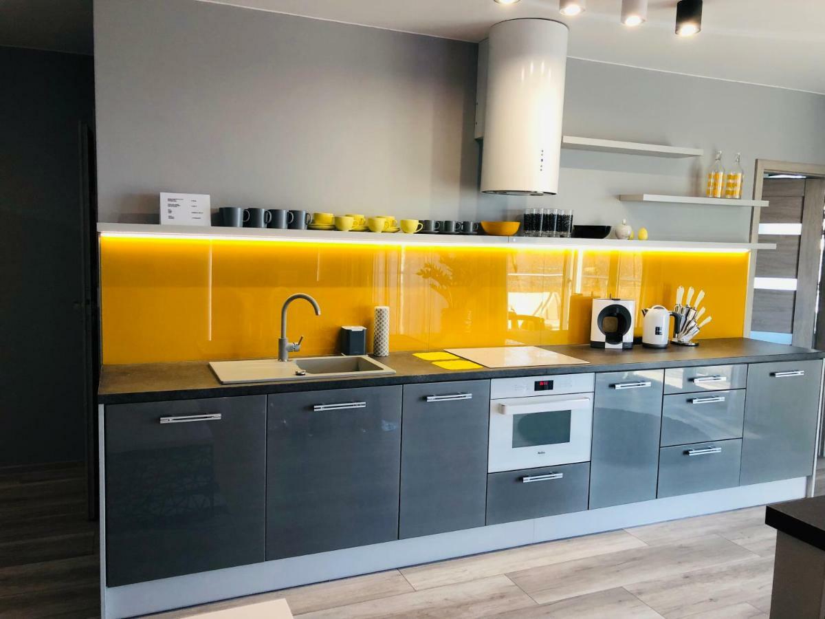 Apartament Elegance Yellow Rewal Kültér fotó